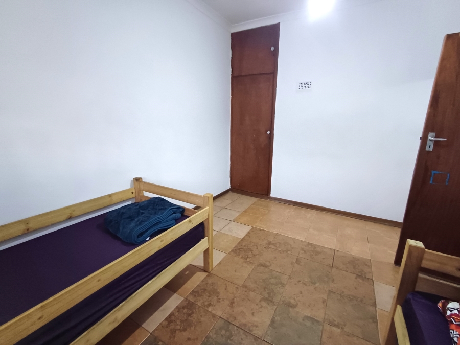 2 Bedroom Property for Sale in Uitenhage Central Eastern Cape
